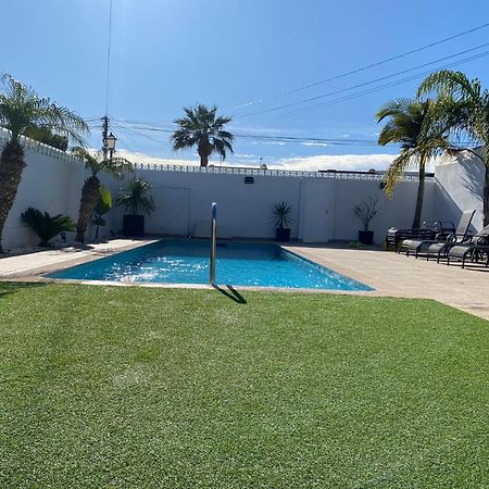 Campoamor Villa & Private Pool, Garden & Roof Terraces Distant Sea Views Orihuela Bagian luar foto