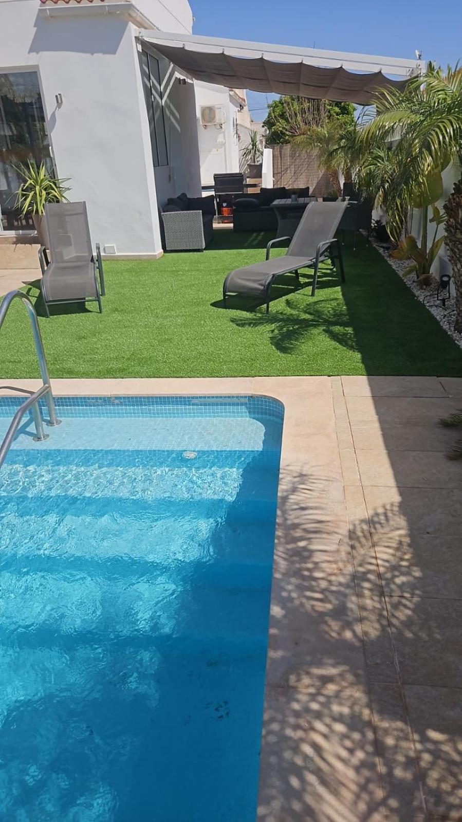 Campoamor Villa & Private Pool, Garden & Roof Terraces Distant Sea Views Orihuela Bagian luar foto